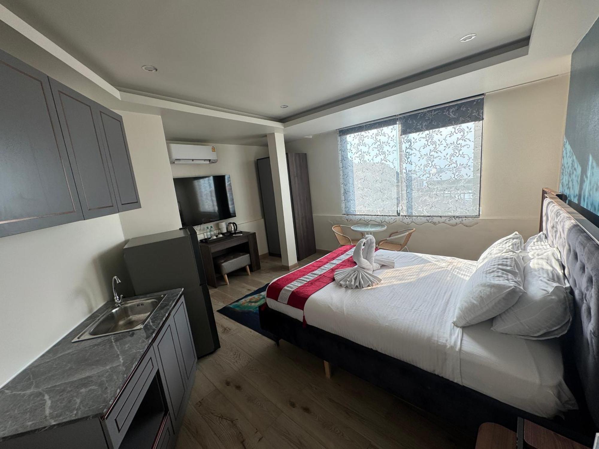 Pumpui Place Паттая Екстер'єр фото